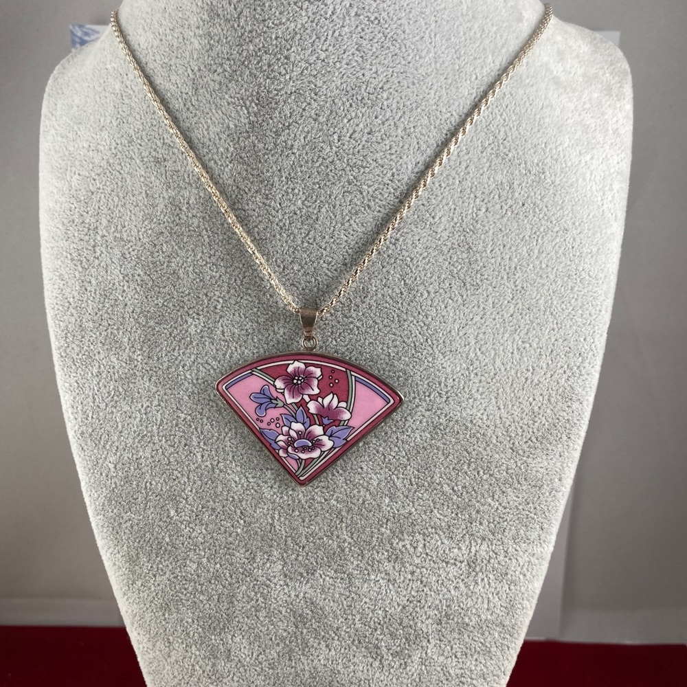Vintage Michaela Frey Designer Floral Pendant inspired by Art Nouveau designs - Picture 3 of 8